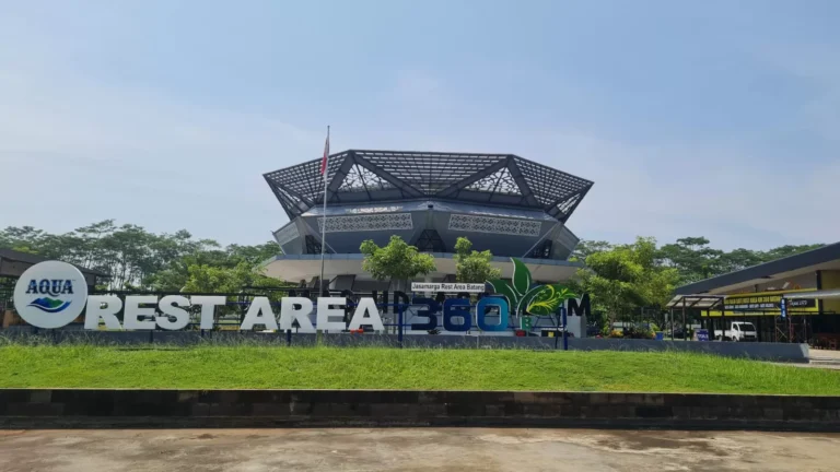 Mudik Lebaran 2023, Pemerintah Perbaiki Fasilitas Rest Area Jalan Tol