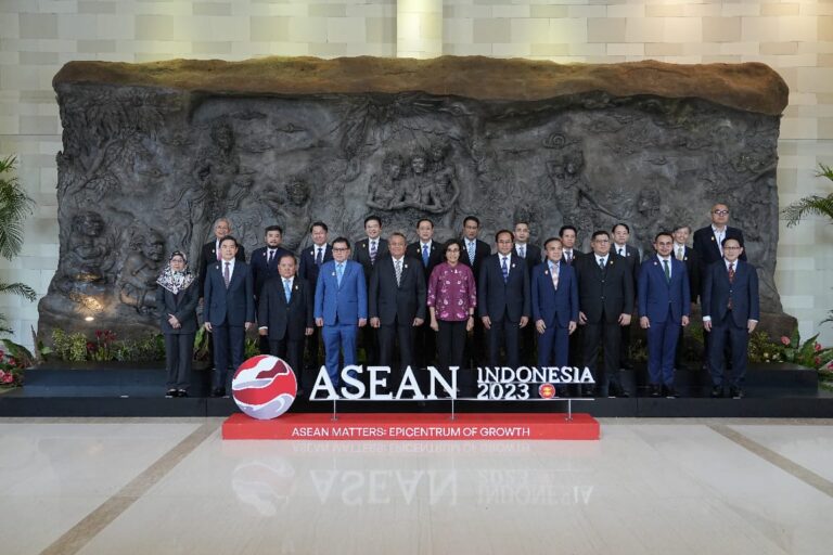 Pertemuan Menteri Keuangan dan Gubernur Bank Sentral ASEAN (AFMGM)