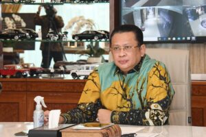 Terima Komandan Sekolah Staf dan Komando TNI Angkatan Laut, Bamsoet Ingatkan Ancaman Perang Siber