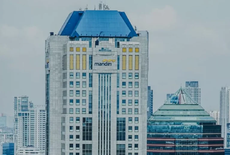 gendung bank mandiri