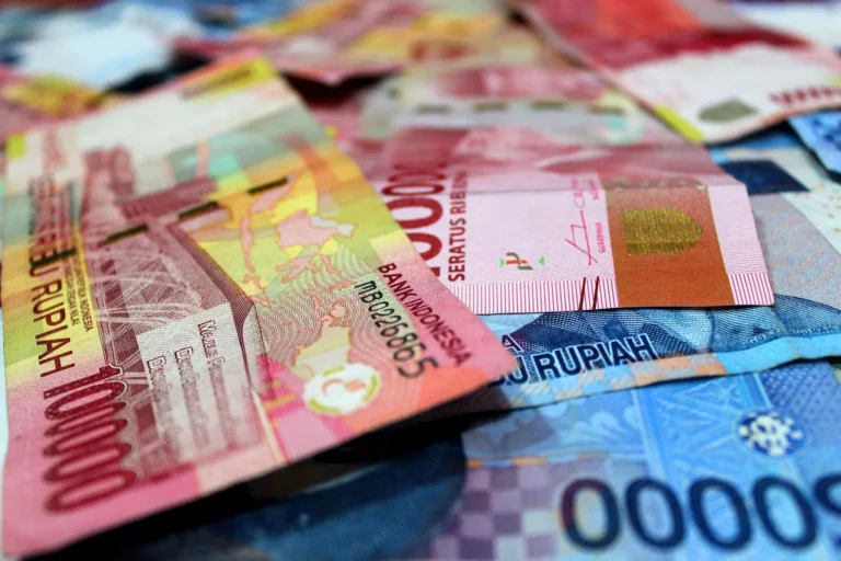 ilustrasi uang rupiah