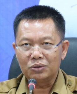 Sekda Kota Pekanbaru borong kop pidato pimpinan senilai Rp.500.000 Per Rim