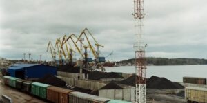 Dari Solo, Perlawanan Terhadap Kebijakan Dzolim Jokowi Dimulai