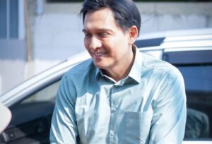 Modal Akting, Pengamat Anggap Lucky Hakim ‘Mata Duitan’