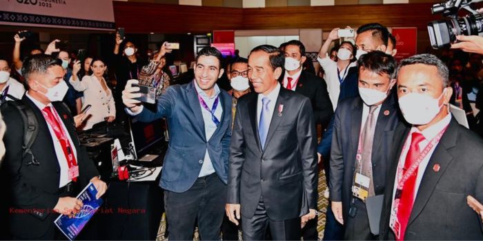 Tidak Ada Operasi Memoles Citra Jokowi, Media Tetap Independen