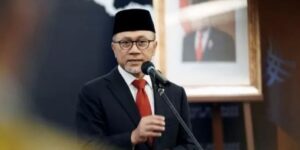 Ada Wabah Penyakit Bernama Zulkifli Hasan?