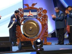 Kisah Instruksi Jokowi untuk Ambil Alih Partai Demokrat