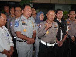 Lanjutkan Survei Kesiapan Operasi Lilin & Libur Tahun Baru 2025, Kakorlantas Jalan Jalan ke Pelabuhan Ketapang