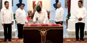 Sah! Prabowo Teken PP Hapus Utang Macet, Peluang UMKM untuk Bangkit!