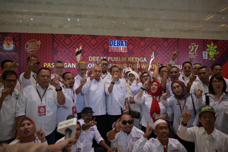 Isran Noor dan Hadi Mulyadi