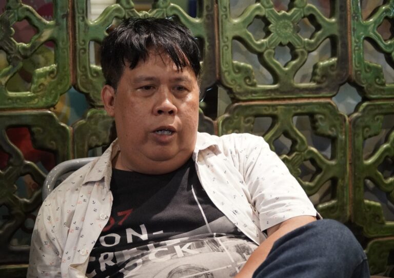 Uchok Sky Khadafi