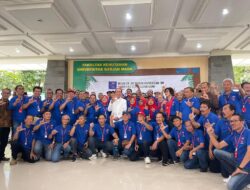 Lucu, Hanya gara-gara ada warna Biru bikin si Nganu jadi bersikap Halu, Terwelu …