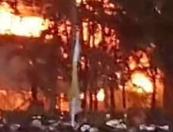 Kajian Politik Merah Putih: Rezim Sendiri Diduga Dalang Kerusuhan