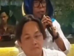 Relawan Perempuan Ultimatum, Jika Kasus Ijazah Jokowi Tak Selesai, Kami Demo Pakai BH dan Celana Dalam