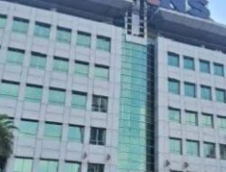 Diduga Hina Pesantren dan Kiai, Jalih Pitoeng Desak Hak Siar Trans7 Dicabut dan Chairul Tanjung Diadili