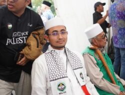 FPI Nilai Pandji Pragiwaksono Menistakan Shalat, Desak Proses Hukum dan Sensor Netflix