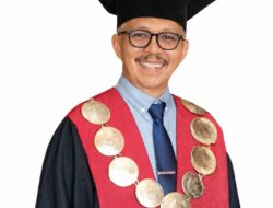 Dr. Bujang M.Si Raih Guru Besar UNISMA Bekasi/Universitas Muhammadiyah Indonesia 