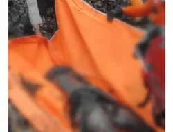 ‎Korban Longsor TPST Bantargebang Ditemukan Tanpa Kepala, Diduga Terpotong Excavator Saat Evakuasi