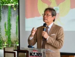 Narasi Indonesia Banyak Uang Hanya Fatamorgana, Kata Anthony Budiawan