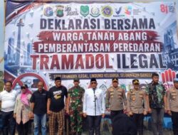 Warga Bersama Forkopimko Deklarasi Perang Terhadap Tramadol di Jakarta Pusat