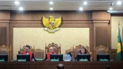 Ngeri Banget! Chat Panik Pejabat Bea Cukai Jelang OTT KPK Akhirnya Dibongkar di Pengadilan