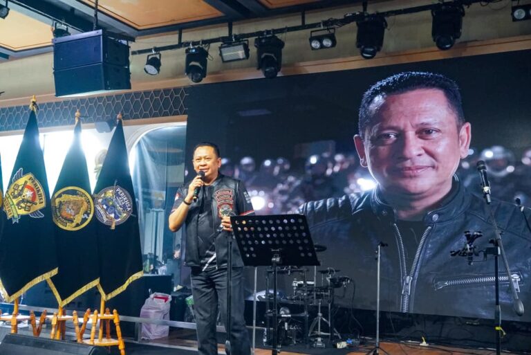Anggota DPR RI Fraksi Partai sekaligus Ketua Umum Perkumpulan Pemilik Izin Khusus Senjata Api Bela Diri Indonesia (PERIKHSA), Bambang Soesatyo