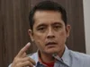 Dosen FH UI: Lantai Istana Licin, Basah oleh Liur Para Penjilat