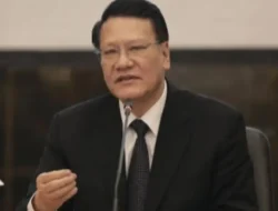 Ekonom UI: Kabinet Prabowo seperti Preman, Tak Bisa Cari Uang Selain Memalak Rakyat